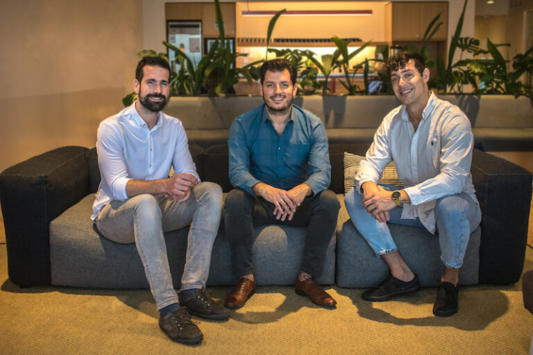 ENRIQUE GARCIA_OSCAR SOSA_THOMAS MATAMALA__TaxDown_2_low