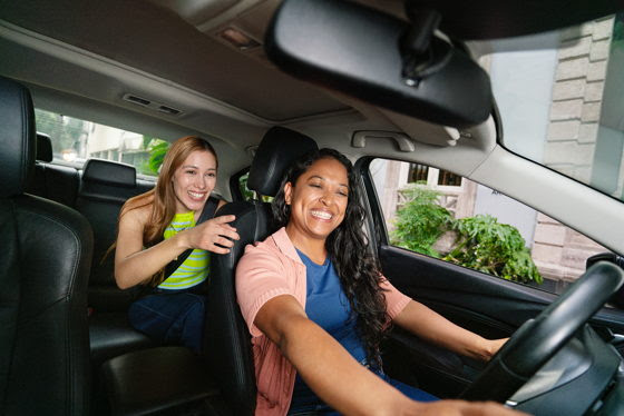 "Juntas Llegamos Más Lejos"